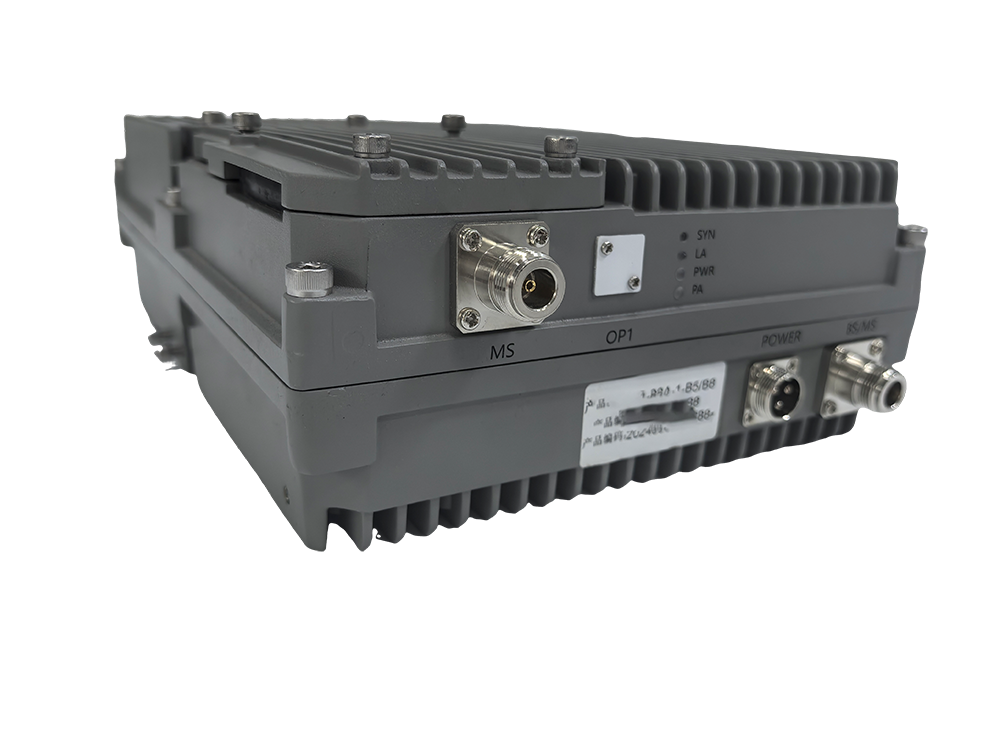  浑源三频手机信号接收器2000㎡